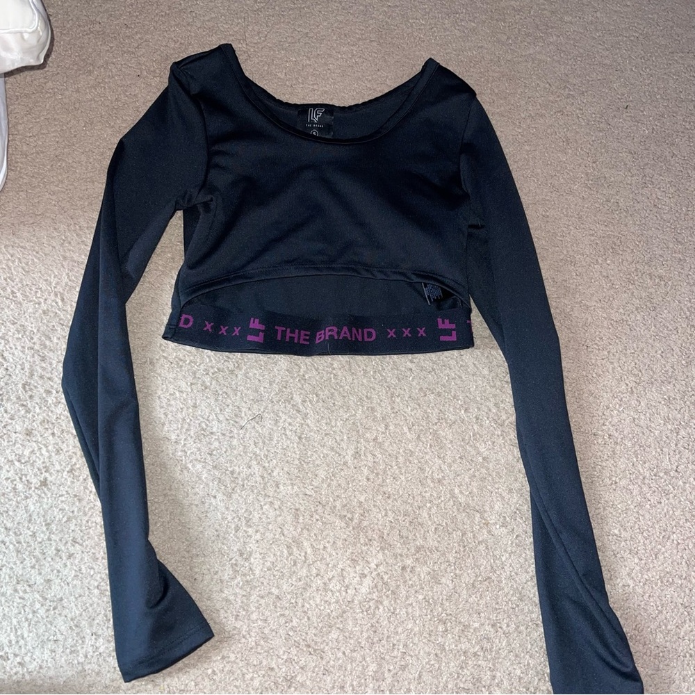 LF long sleeve crop top
